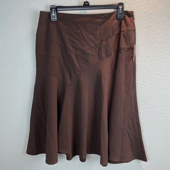 NWT DressBarn Brown Skirt Size 8 - Picture 1 of 6